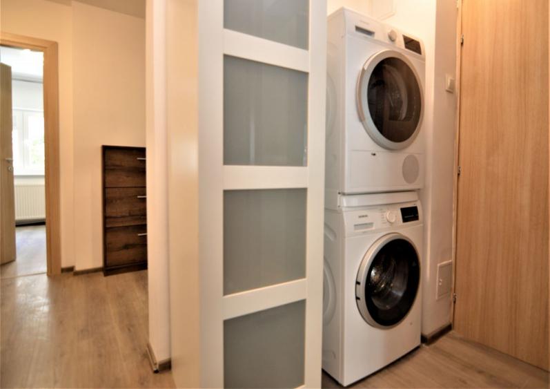 INCHIRIERE APARTAMENT 3 CAMERE B.DUL UNIRII – EMIL BOTTA