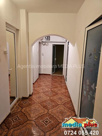 Apartament 4 camere decomandat, etaj 1, Micro 18 – 98.000 € - 4