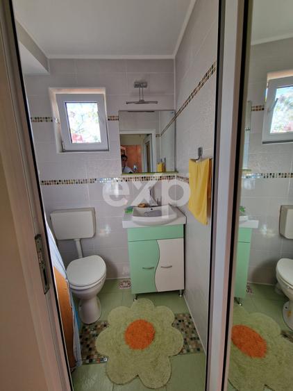 Casă de vânzare 225 mp ,Mărginenii de Sus , DB