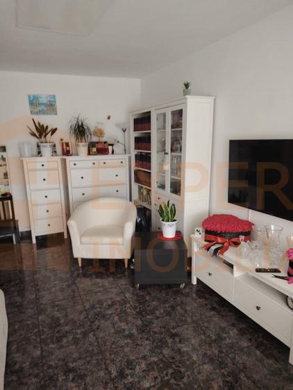 Apartament 2 camere decomandat | Victoria - eMAG