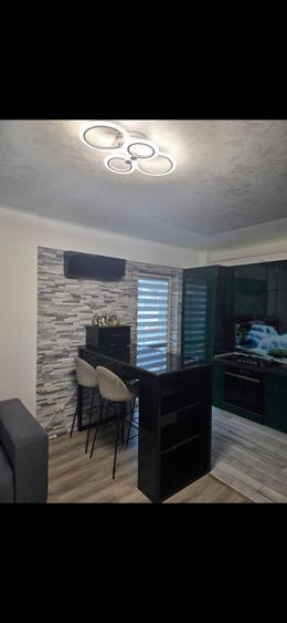 Apartament modern 58 mp | Etaj 1 | Centrală proprie | Loc de parcare | Mobilat