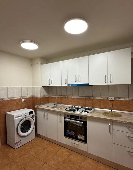 Apartament 2 camere de închiriat – Cetate – 52 mp – renovat-320 €/lună