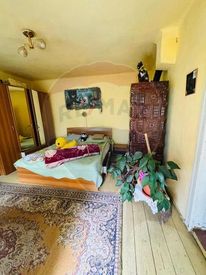 Casă / Vilă cu 3 camere de vânzare