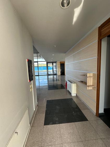 Spațiu comercial premium de închiriat | 190 mp + terasă 130 mp | Parcare 20 loc. - 11