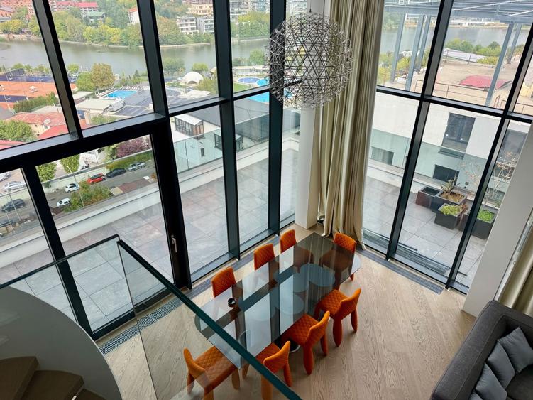 Penthouse unic! Vedere spectaculoasă spre lac