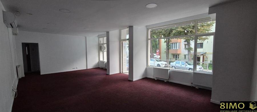 Spatiu comercial de inchiriat, 57 mp, in zona Pub Henessy''s
