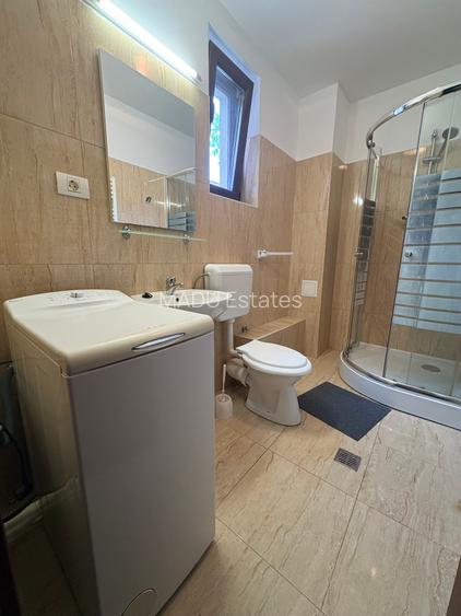 Apartament in vila, etaj 1, total 4 camere cu 120 mp, 3 bai, 2 parcari - 7