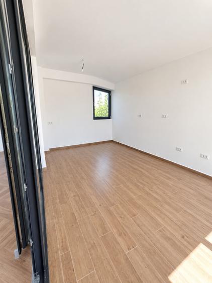 Apartament 3 camere, 100 mp, zona Medicina