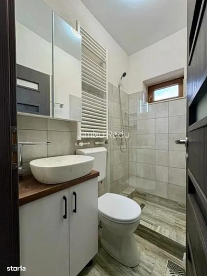 Casă Duplex | 2 Apartamente Separate | Curte, 8 Parcări, Mobilată Nou - 14