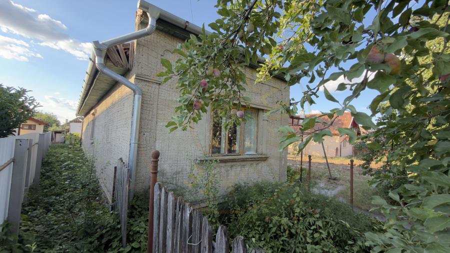 Casă 3 camere, Teren 1036 mp Front 22 m - Str. Florilor 46 - Carei -