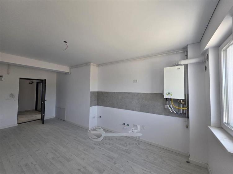 Liber, apartament 2 camere Bucium Visan, bloc intabulat, etaj intermediar