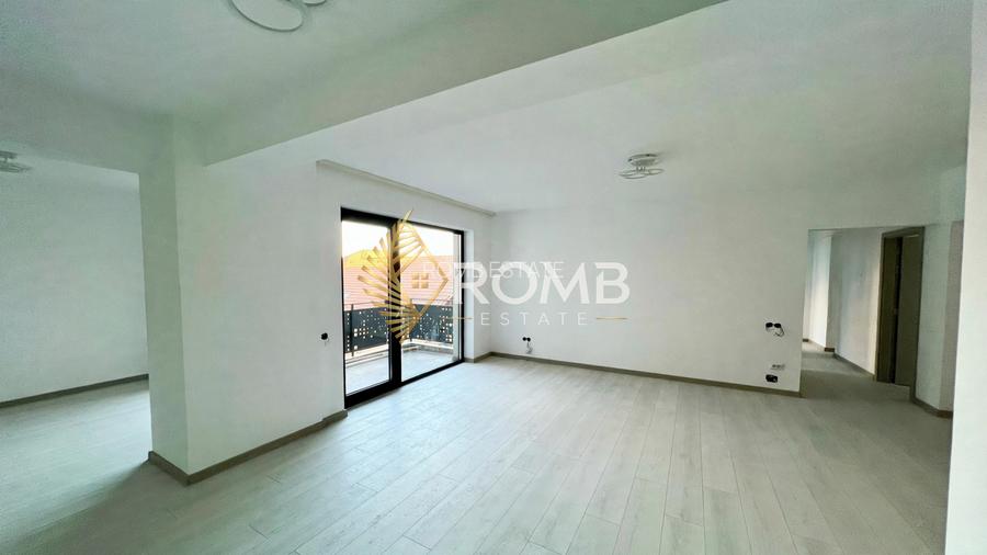 Apartament 3 camere, 70 mp utili, balcon, parcare, finisat, zona Pod IRA