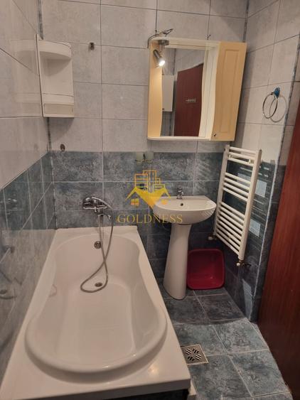 Apartament 2 camere decomandate in spate la Kaufland Manastur!