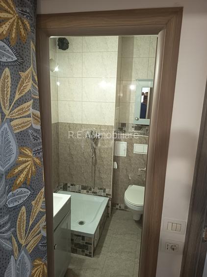4 camere decomandat | 85 mp | Renovat complet | Etaj 3 | Mărgeanului - Bârcă - 13