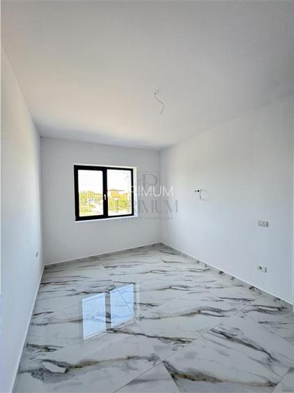 GIROC - 2 CAMERE - DECOMANDAT - FINALIZAT - BALCON MARE - 2