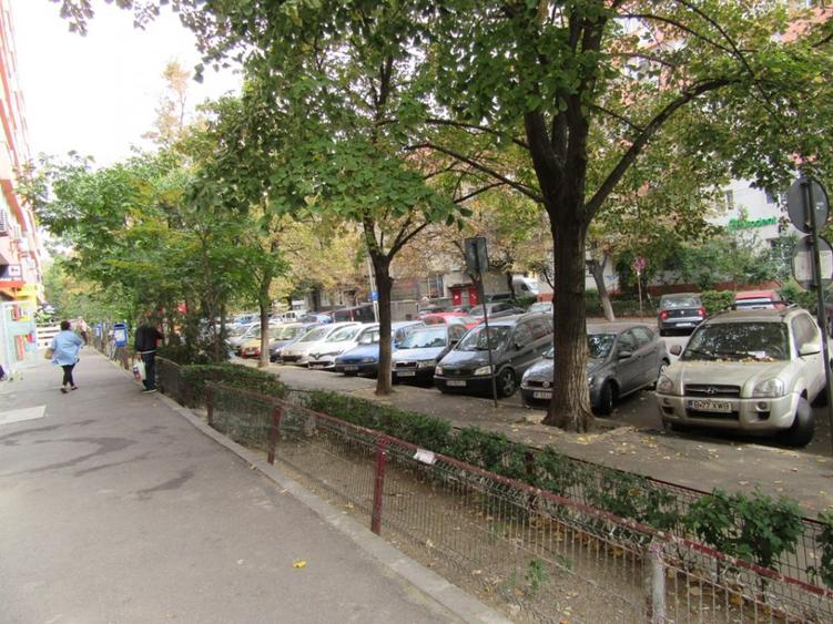 Inchiriere spatiu comercial Teiul Doamnei - 74mp