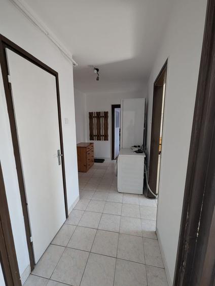 Apartament 2camere decomandate, 48mp, etaj2 – P. Mihai Viteazu Central