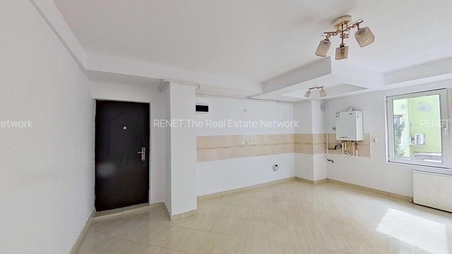 Apartament în vilă cu curte, etaj 1