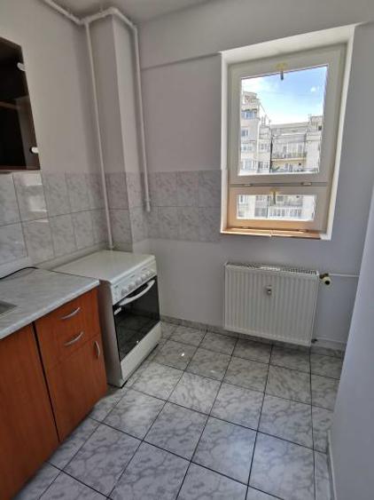 Nerva Traian/Unirii/Centrala Proprie/Garsoniera spatioasa la cheie/