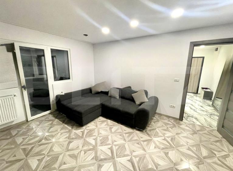 Apartament 2 camere,parter,balcon,zona Mercur