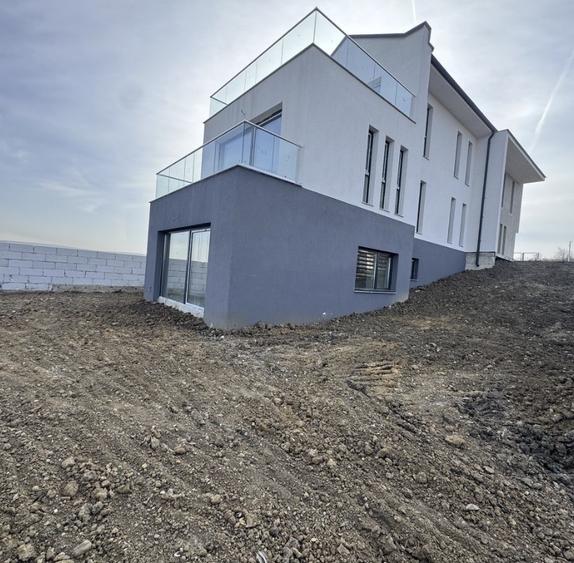 Casă modernă de vânzare pe strada Soporului – confort, eficiență și tehnologie