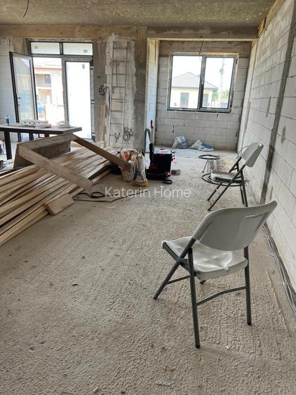 Casă P+E la roșu, Strejnicu (Ploiești) – teren 360 mp, 3 dormitoare - 4