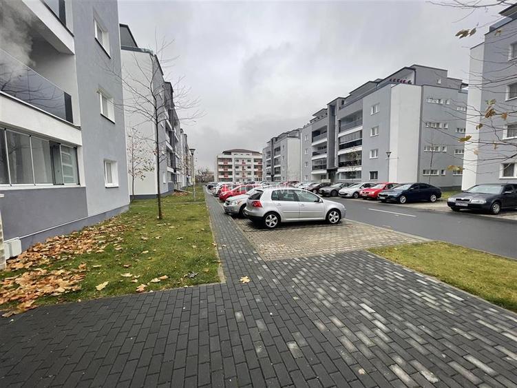 Apartament modern cu 3 camere terasa si 2 parcari in Kogalniceanu - 10