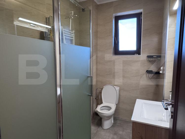 Apartament cu 3 camere, 82.80, zona Albert