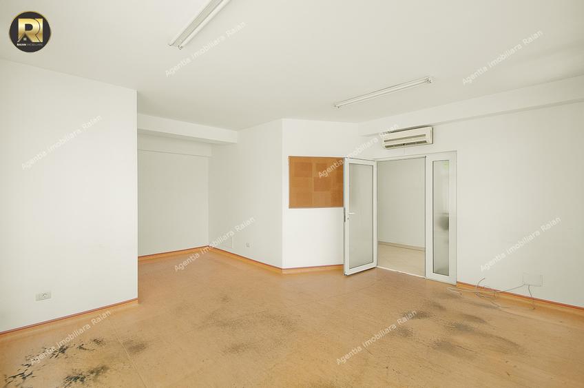 Vanzare spatiu profesional versatil in Galati, Sid-Vest, parter, sup.43 mp