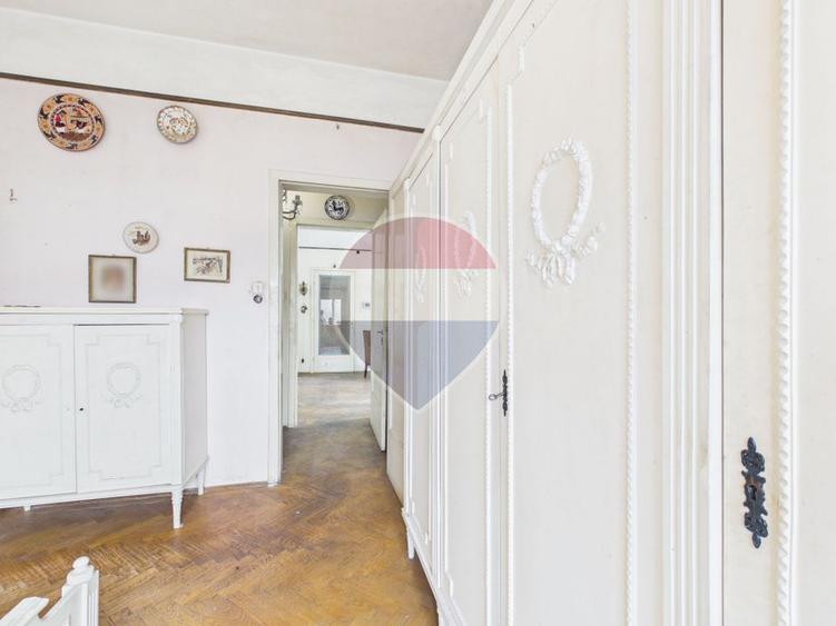 Un apartament pe nivel in vila interbelica | Ferdinand - Sf. Stefan