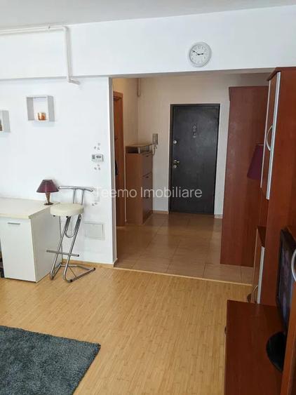 Garsoniera, criculara, 40 mp, centrala proprie, ac, balcon, complex Primavara - 5
