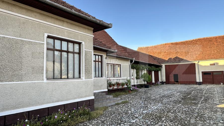 Casa 163 mp, teren 3.446 mp, zona Beriu - 2