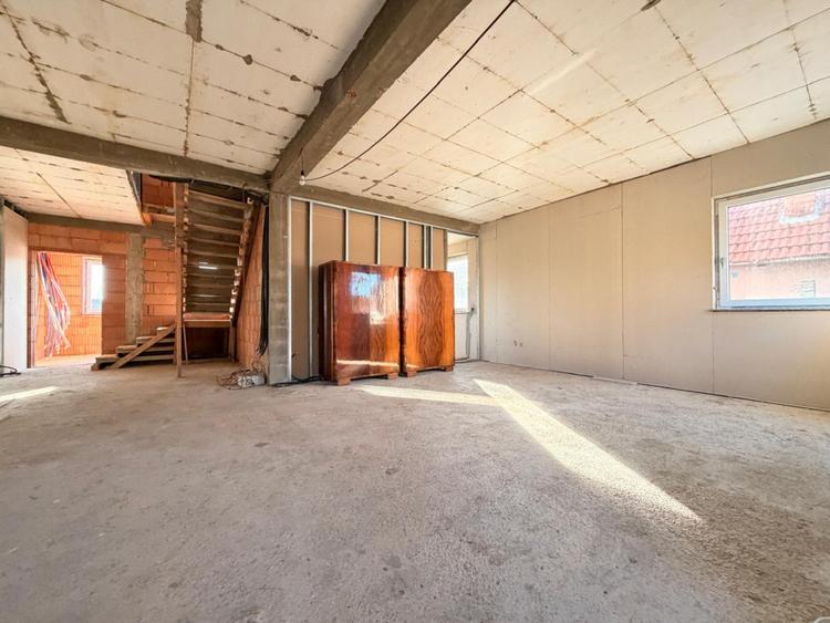 Casa 12 camere, 320 mp utili, teren 1500 mp - GATAIA