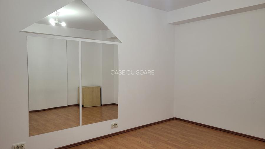 Spatiu birou, activitati artistice - zona Razoare- P-ta Danny  Huwe - 11