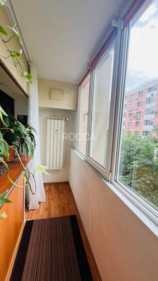 Apartament de 4 camere, 81 mp, 2 bai, balcon, Calea Moșilor - 15