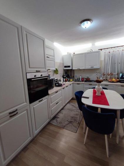 Penthouse cu priveliste, 4 camere 120 mp terasa 80 mp, ansamblu privat!
