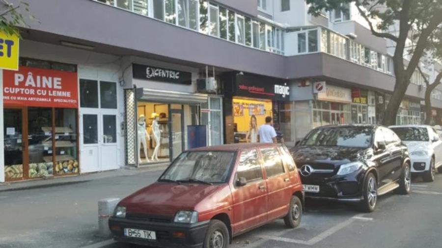 MILITARI - PIATA VETERANILOR 50  mp - Pret 2.000 Euro
