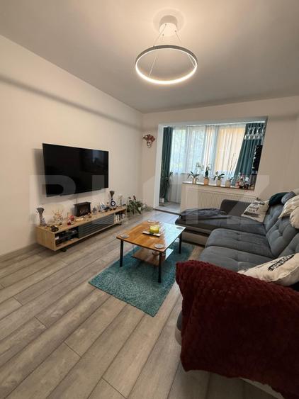 Apartament 2 camere, 49 mp, zona Vlahuta