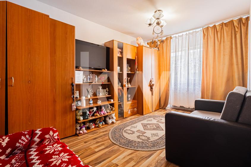 Apartament 3 camere de vanzare -Bartolomeu