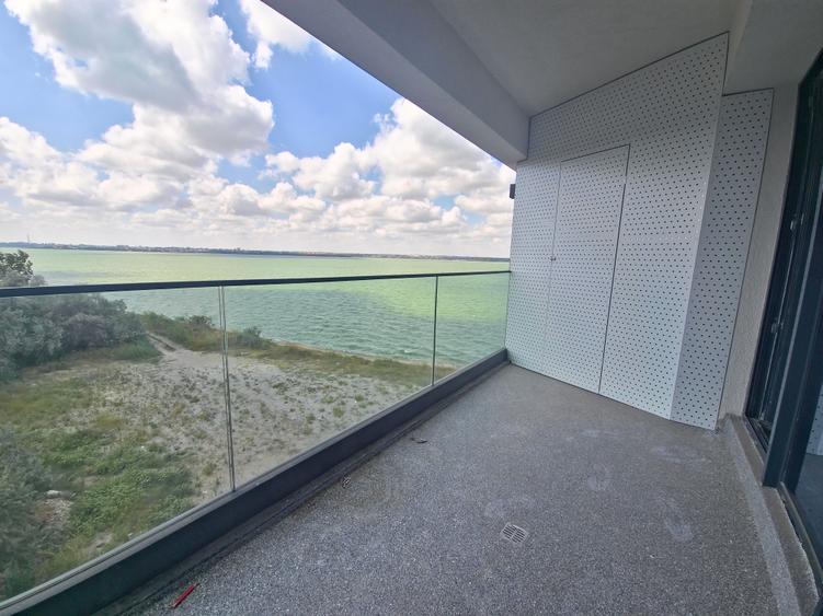 Butoaie Mamaia – Private Lake, studio vedere superbă la lac