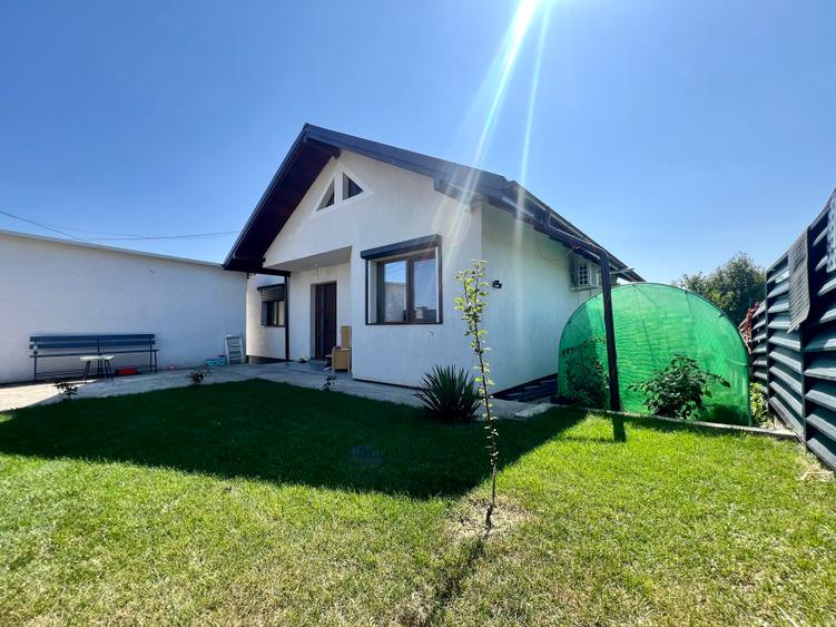 Casa individuala 500mp de teren de vanzare in Ciurbesti