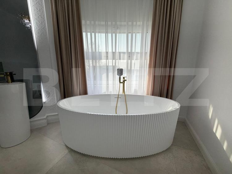 Vilă exclusivistă | 300 mp | Rooftop 140 mp | Curte 743 mp | Lângă Moșnița City