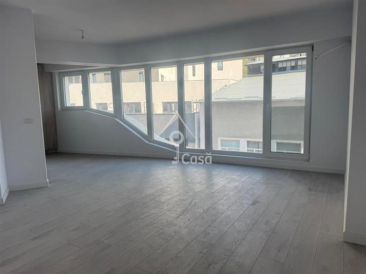 Apartament 3 camere Timpuri Noi