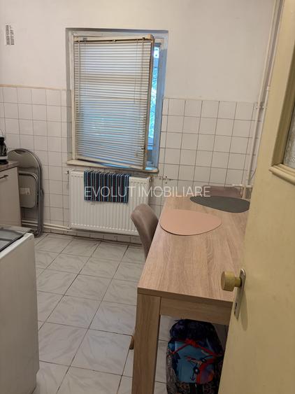 Apartament 2 camere etaj 1 centrala - 5