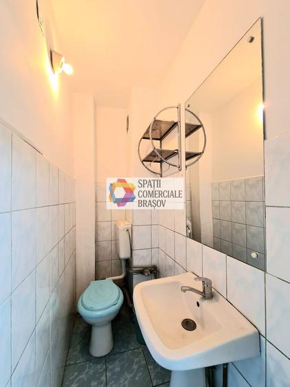Spatiu comercial de vânzare cu vad Brașov - 57 mp # spatii-comerciale-brasov.ro