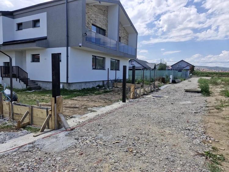 Duplex modern, 150 mp utili, pod de 40 mp și teren 500 mp | Jucu de Mijloc