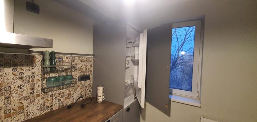 Exclusivitate,Tomis I,3 camere,mobilat/utilat lux,centrala gaz,etaj 4 cu pod
