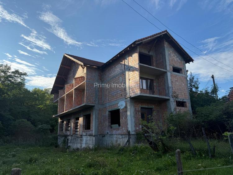 Pensiune de vanzare S+P+2E Almașu Mare | Ideal azil sau turism - 4