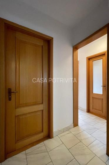 Tomis III, apartament cu 4 camere decomandate, centrala pe gaz, liber - 26