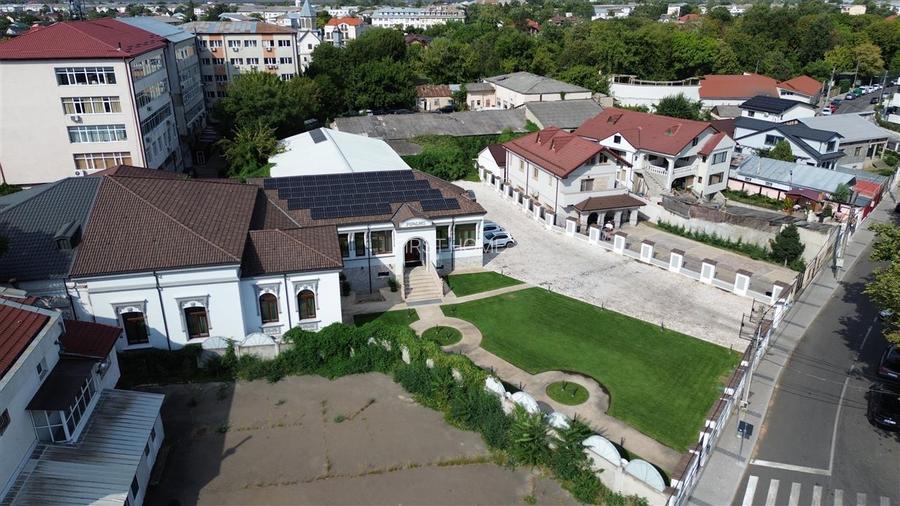 Spatiu Ultracentral 411 mp utili,S+P+1,1.500 mp teren, complet renovat - 5